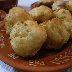 Bolinhos de bacalhau